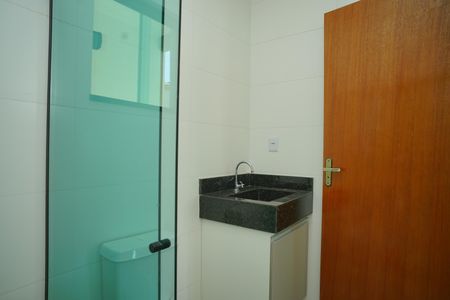 Casa para alugar com 110m², 3 quartos e 4 vagasBanheiro Social