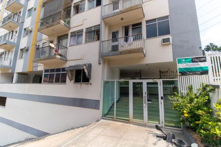 Apartamento à venda com 50m², 1 quarto e 1 vagaFachada