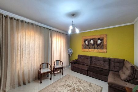 Sala de casa à venda com 3 quartos, 242m² em Jardim Anton Von Zuben, Campinas