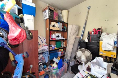 Casa à venda com 242m², 3 quartos e 4 vagasQuarto de Despensa 