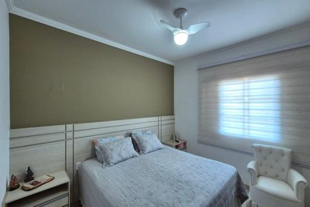 Casa à venda com 242m², 3 quartos e 4 vagasQuarto 3 - Suíte