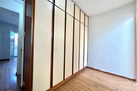 Quarto 2 de casa à venda com 2 quartos, 65m² em Vila Guarani, São Paulo