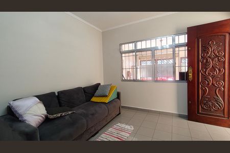 Casa para alugar com 3 quartos, 220m² em Jardim Santa Monica, São Paulo