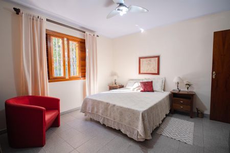 Quarto 1 de casa à venda com 3 quartos, 200m² em Jaguaré, São Paulo