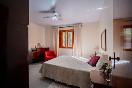 Casa à venda com 200m², 3 quartos e 3 vagasQuarto 1