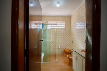 Casa à venda com 200m², 3 quartos e 3 vagasBanheiro