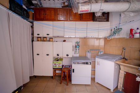 Casa à venda com 200m², 3 quartos e 3 vagasÁrea de Serviço