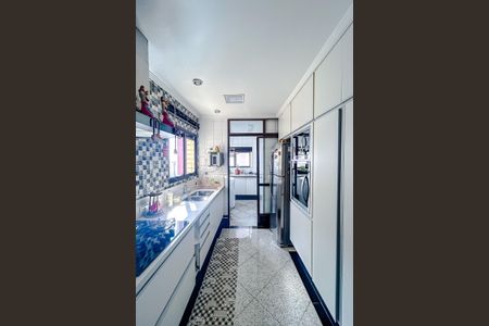 Apartamento à venda com 125m², 4 quartos e 3 vagasCozinha