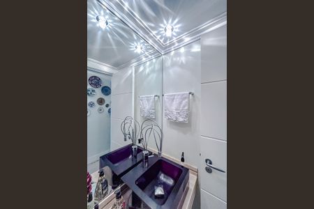 Apartamento à venda com 125m², 4 quartos e 3 vagasLavabo