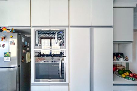 Apartamento à venda com 125m², 4 quartos e 3 vagasCozinha - Armários
