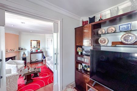 Apartamento à venda com 125m², 4 quartos e 3 vagasSala de TV