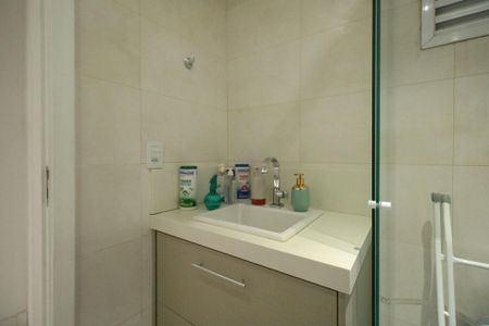 Apartamento à venda com 133m², 2 quartos e 2 vagasBanheiro