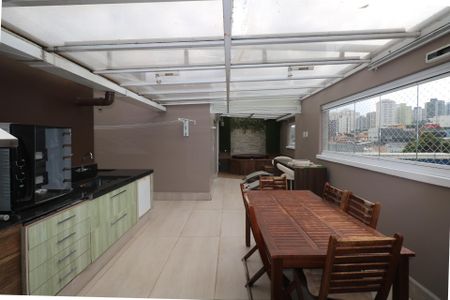 Apartamento à venda com 133m², 2 quartos e 2 vagasTerraço - Área Gourmet