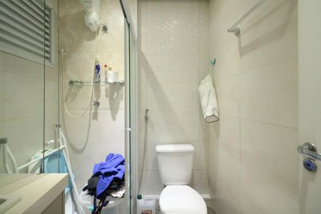 Apartamento à venda com 133m², 2 quartos e 2 vagasBanheiro