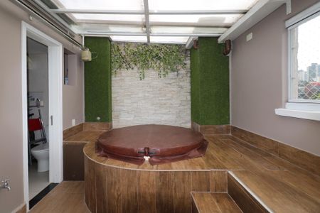 Apartamento à venda com 133m², 2 quartos e 2 vagasTerraço