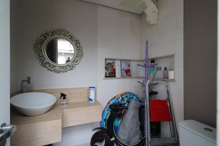 Apartamento à venda com 133m², 2 quartos e 2 vagasBanheiro do Terraço