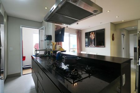 Apartamento à venda com 133m², 2 quartos e 2 vagasCozinha