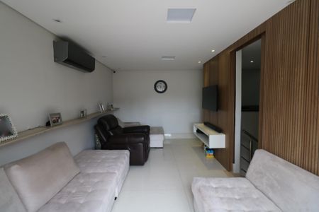 Apartamento à venda com 133m², 2 quartos e 2 vagasCobertura