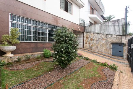 Casa à venda com 284m², 4 quartos e 6 vagas Casa à venda com 284m², 4 quartos e 6 vagasJardim