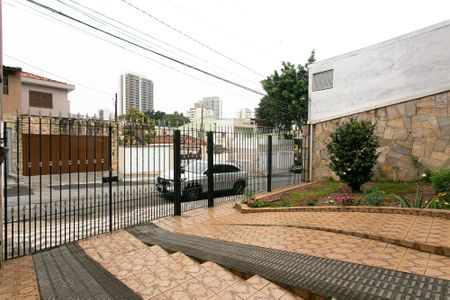 Casa à venda com 284m², 4 quartos e 6 vagas Casa à venda com 284m², 4 quartos e 6 vagasGaragem