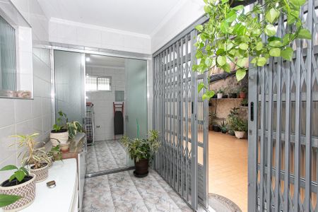Casa à venda com 284m², 4 quartos e 6 vagas Casa à venda com 284m², 4 quartos e 6 vagasÁrea de Serviço