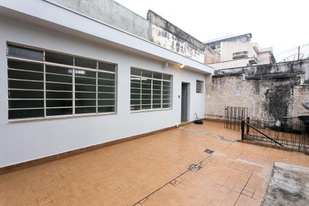Casa à venda com 284m², 4 quartos e 6 vagas Casa à venda com 284m², 4 quartos e 6 vagasÁrea Externa
