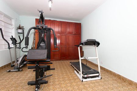 Casa à venda com 284m², 4 quartos e 6 vagas Casa à venda com 284m², 4 quartos e 6 vagasSalão