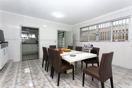 Casa à venda com 284m², 4 quartos e 6 vagas Casa à venda com 284m², 4 quartos e 6 vagasSala de Almoço