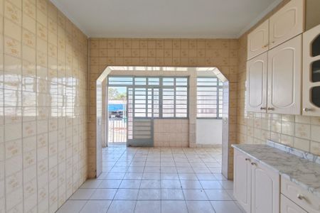 Casa à venda com 300m², 2 quartos e 4 vagasCozinha