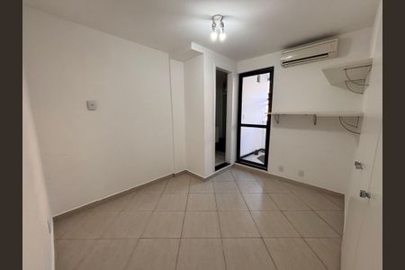 Apartamento para alugar com 220m², 5 quartos e 2 vagas Apartamento para alugar com 220m², 5 quartos e 2 vagasQuarto 2