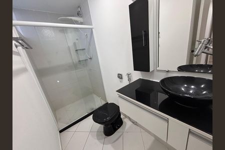 Apartamento para alugar com 220m², 5 quartos e 2 vagas Apartamento para alugar com 220m², 5 quartos e 2 vagasBanheiro do Quarto 3