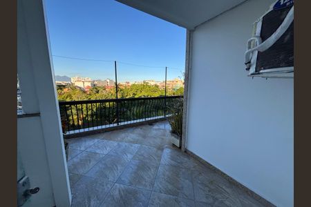Apartamento para alugar com 220m², 5 quartos e 2 vagas Apartamento para alugar com 220m², 5 quartos e 2 vagasVaranda do quarto 3