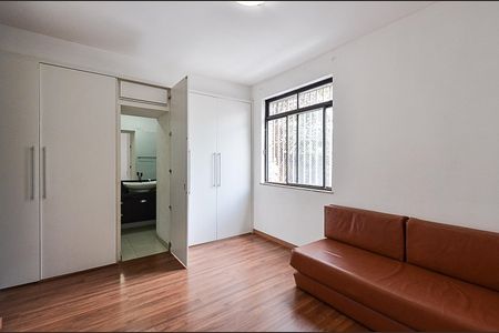 Apartamento à venda com 101m², 3 quartos e 2 vagasSuíte