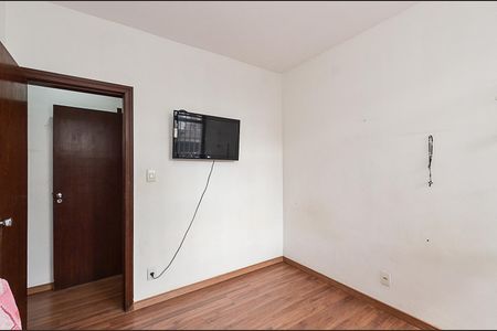 Apartamento à venda com 101m², 3 quartos e 2 vagasQuarto 1