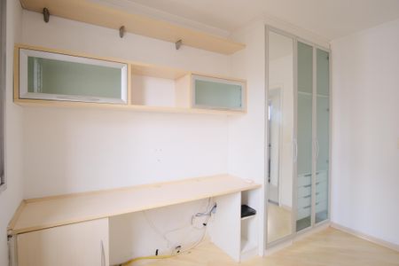 Apartamento para alugar com 77m², 3 quartos e 2 vagasQuarto 2