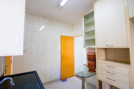 Apartamento para alugar com 98m², 3 quartos e 2 vagasCozinha