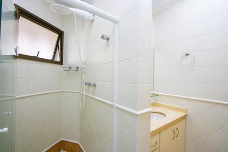 Apartamento para alugar com 98m², 3 quartos e 2 vagasBanheiro social