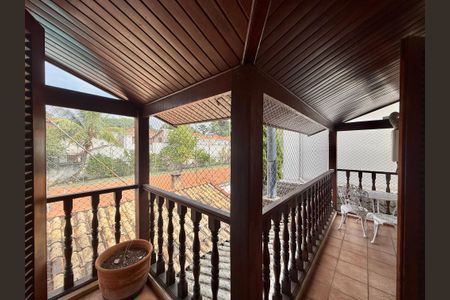Casa de condomínio à venda com 397m², 4 quartos e 4 vagasSacada Suíte 3 e 4