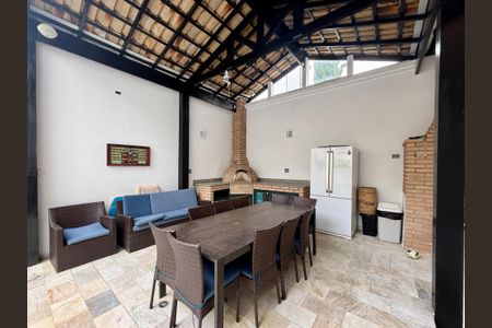 Casa de condomínio à venda com 397m², 4 quartos e 4 vagasChurrasqueira