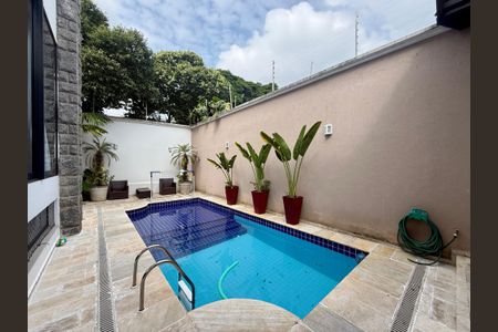 Casa de condomínio à venda com 397m², 4 quartos e 4 vagasPiscina 
