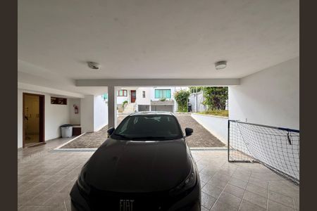 Casa de condomínio à venda com 397m², 4 quartos e 4 vagasGaragem