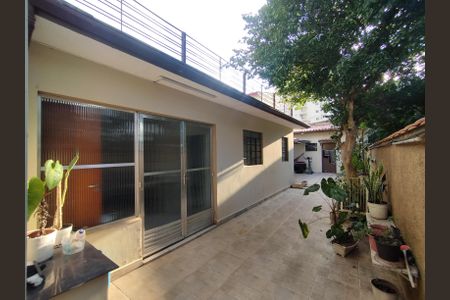 Casa à venda com 315m², 3 quartos e 3 vagasQuintal 