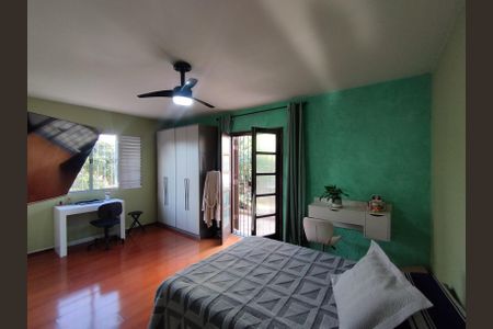 Casa à venda com 315m², 3 quartos e 3 vagasSuíte 