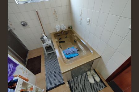 Casa à venda com 315m², 3 quartos e 3 vagasBanheiro da Suíte