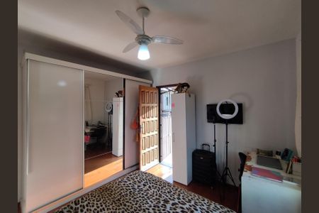 Casa à venda com 315m², 3 quartos e 3 vagasSuíte 2