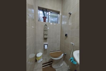Casa à venda com 315m², 3 quartos e 3 vagasLavabo 