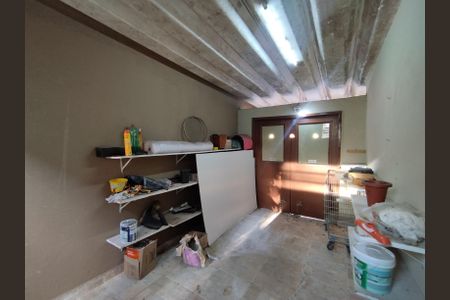 Casa à venda com 315m², 3 quartos e 3 vagasGaragem