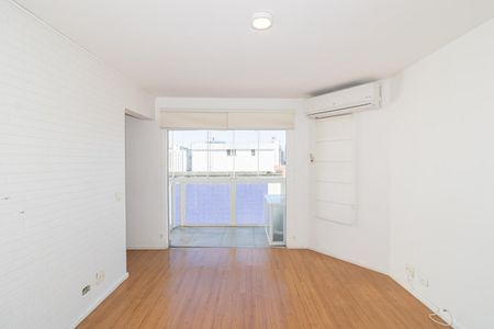 Apartamento à venda com 86m², 2 quartos e 1 vagaSala