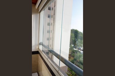 Apartamento à venda com 65m², 3 quartos e 1 vagaSacada