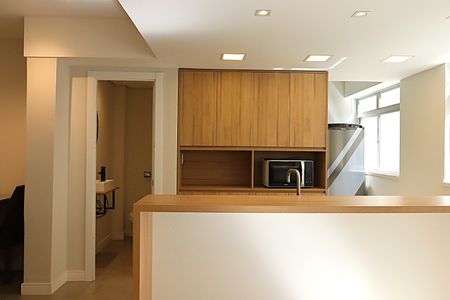 Apartamento à venda com 67m², 2 quartos e 1 vagaCozinha - Armários